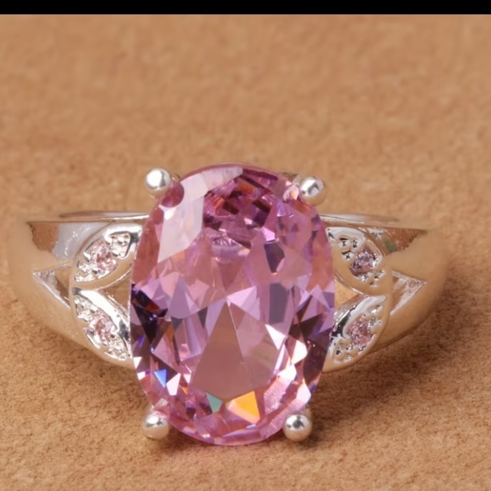 Pink Oval Synthetic Cubic Zirconium Ring - Elegant Silver-Style Setting